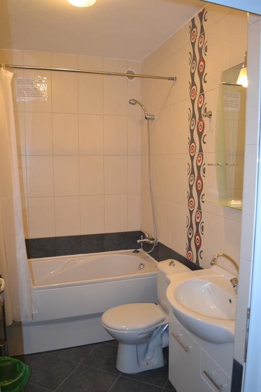 Family Hotel Magnolia Balčik Pokoj fotografie